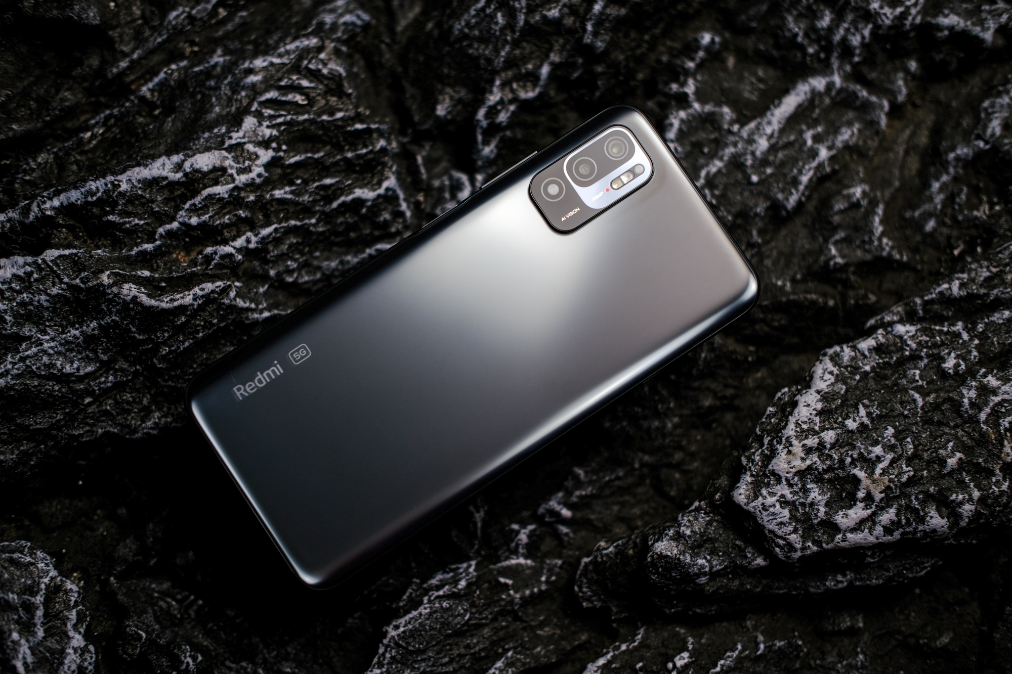 而redmi note 10 pro则是中端机的不二选择,天玑1100直接把价格做到了