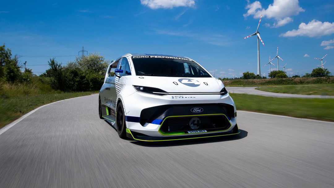 福特电动车supervan两秒内破百世界上最快的面包车