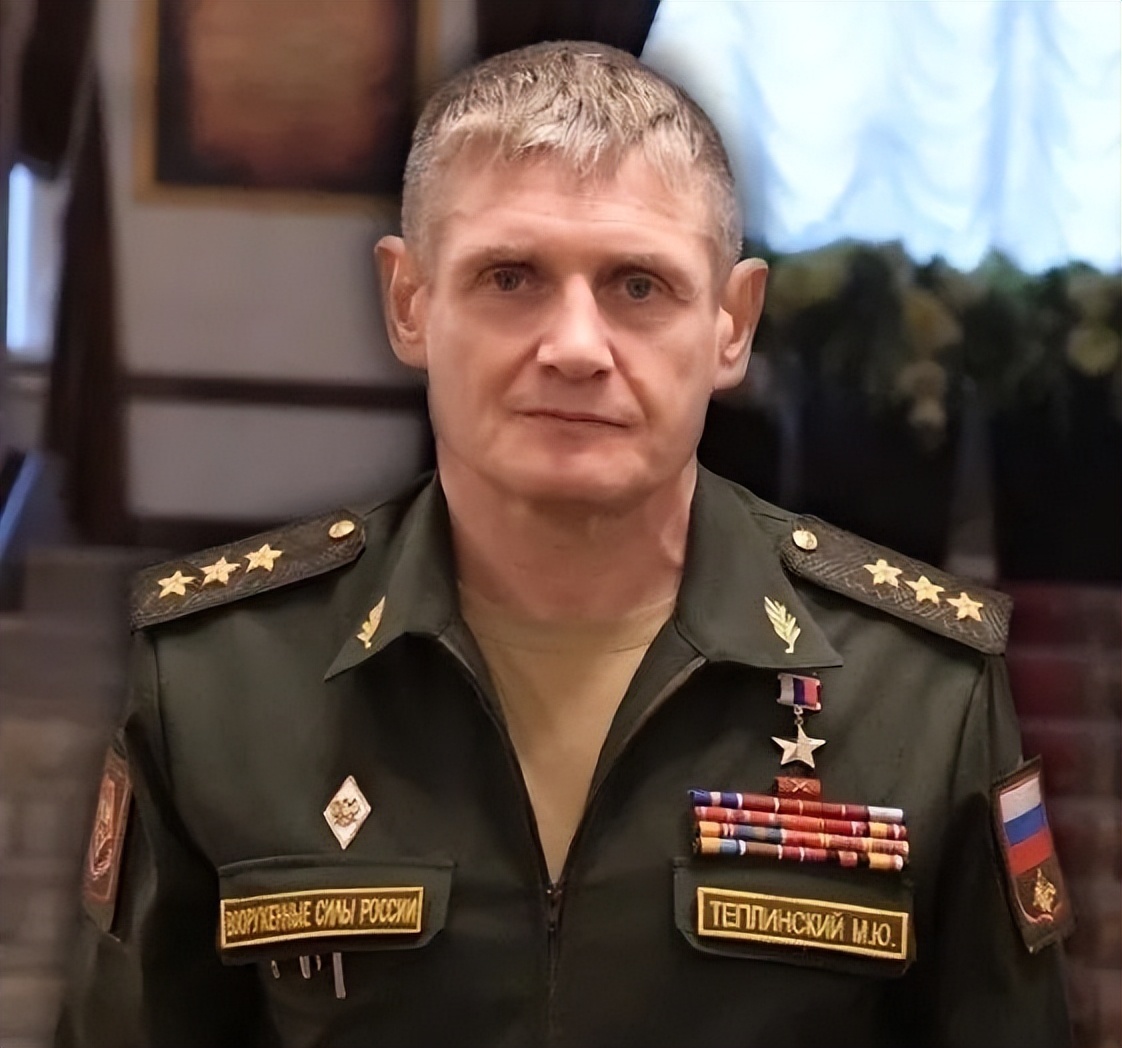 “俄罗斯英雄”称号获得者向在特别军事行动中表现突出的空降兵颁授勋章 - 2022年6月21日, 俄罗斯卫星通讯社