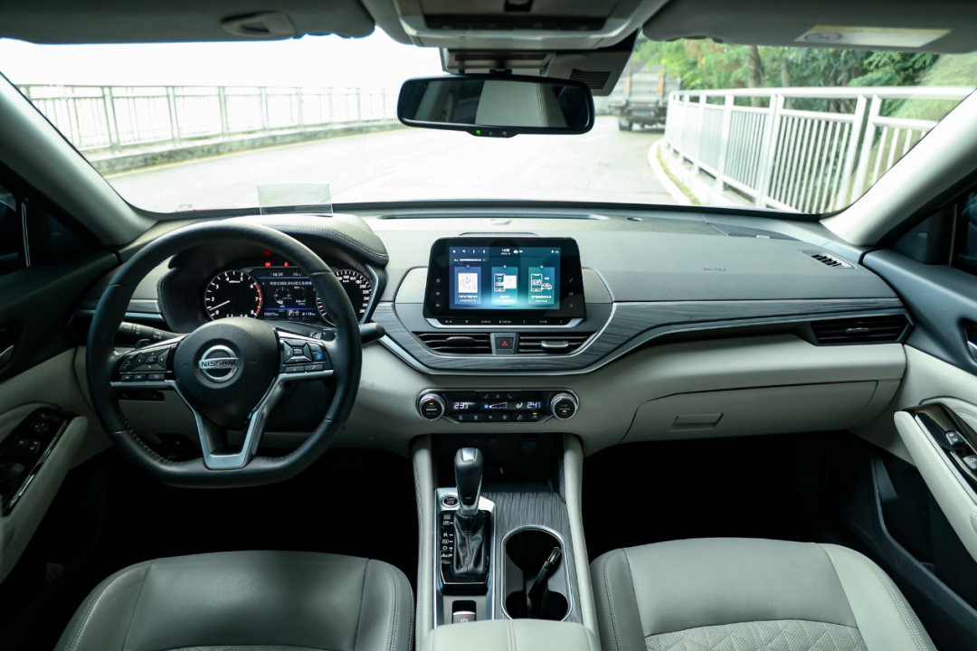 坚守高品质是它最强的武器日产天籁2021年销量创新高