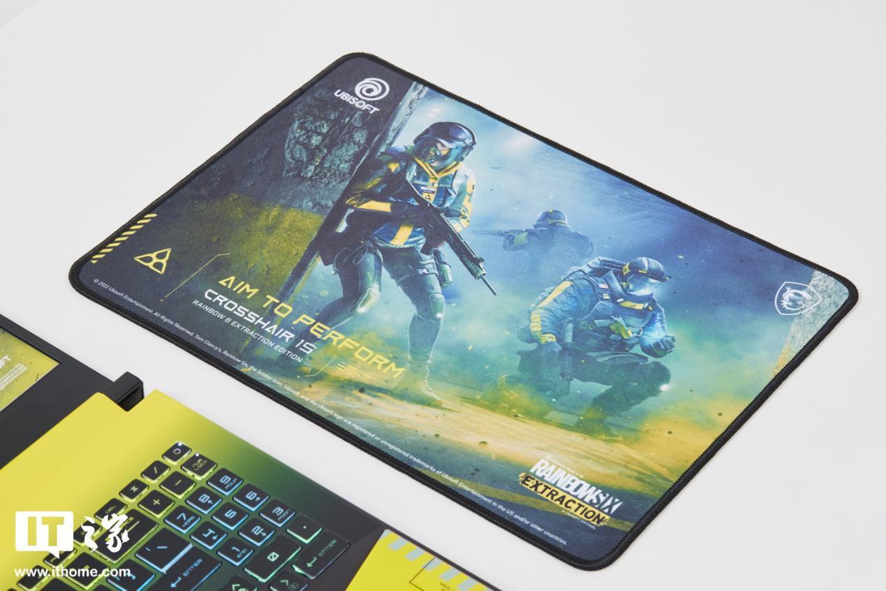 微星神枪手 15 彩虹六号:异种联名款大礼包