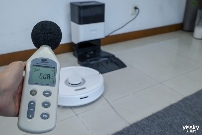 更纯粹的扫地集尘体验 石头扫拖机器人T8智能集尘版评测