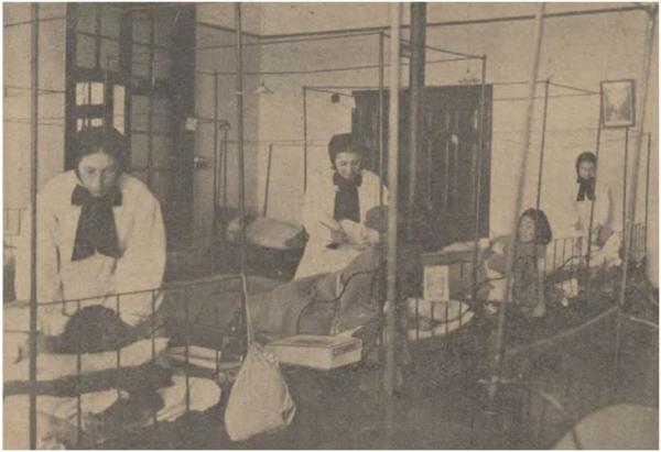 设于圣母院的妇女难民所病房（图片出处《圣教杂志》1938年第二十七卷第六期）