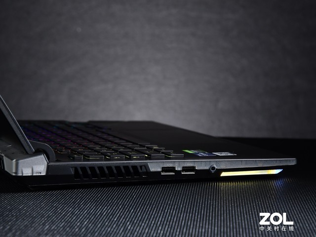 【有料评测】ROG枪神6评测:首发RTX 3070Ti+12代酷睿i9-12900H