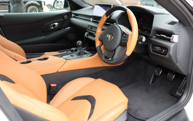 丰田grsupra手动挡亮相配备6mt变速箱2022年秋季交付