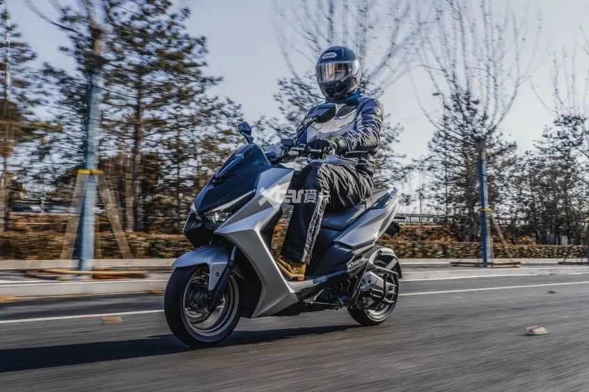 战羊的终极奥义,试驾光阳krv 180 tcs_凤凰网汽车_凤凰网