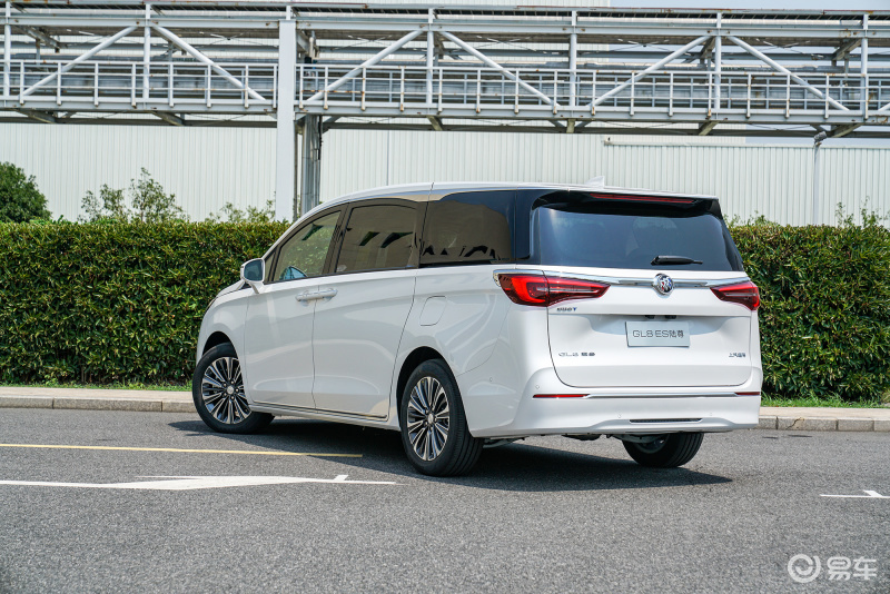 旧貌换新颜实拍别克新gl8艾维亚es陆尊