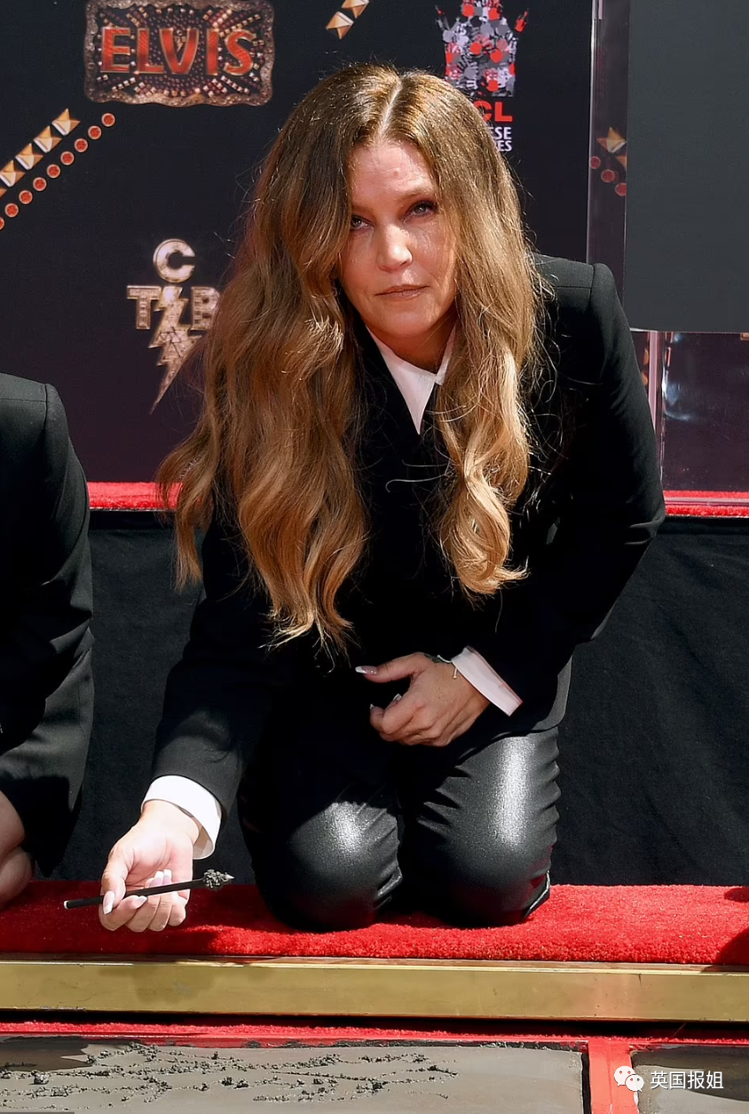 猫王唯一女儿成最惨星二代？四婚四离，败光上亿遗产，儿子开枪自尽…_凤凰网