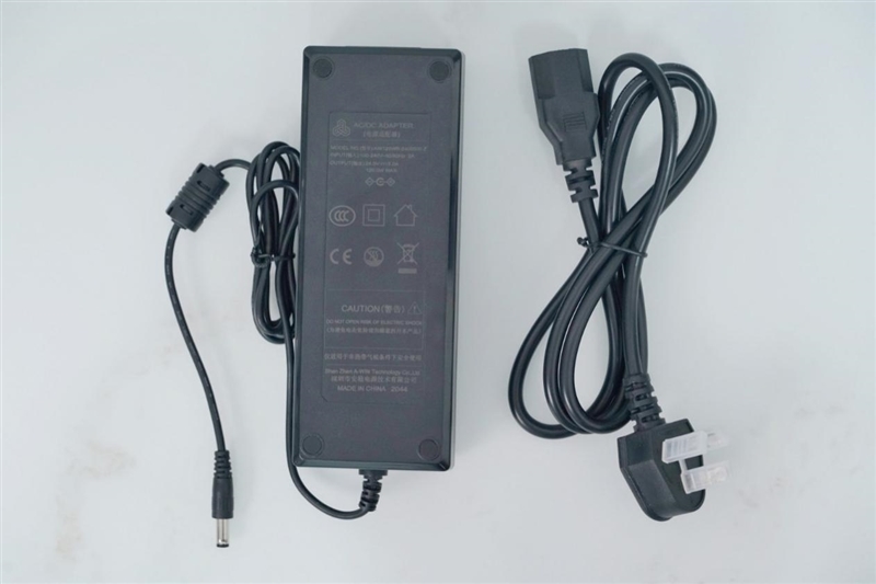 自带一米长腿的27寸安卓“大平板”!雕塑家Be With Me移动智慧屏评测:想在哪用就在哪用