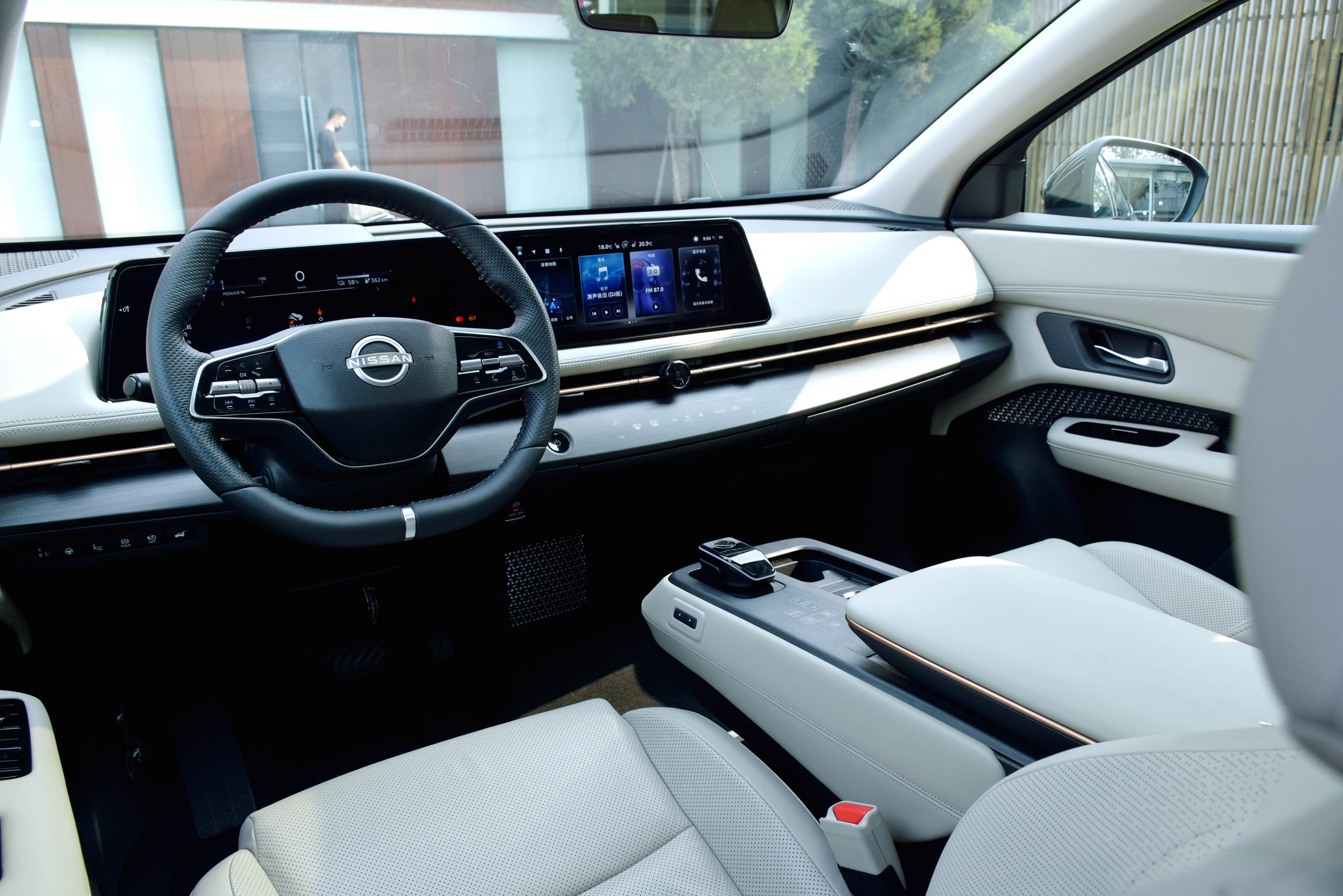 东风日产ariya静态解析将再次引领纯电市场