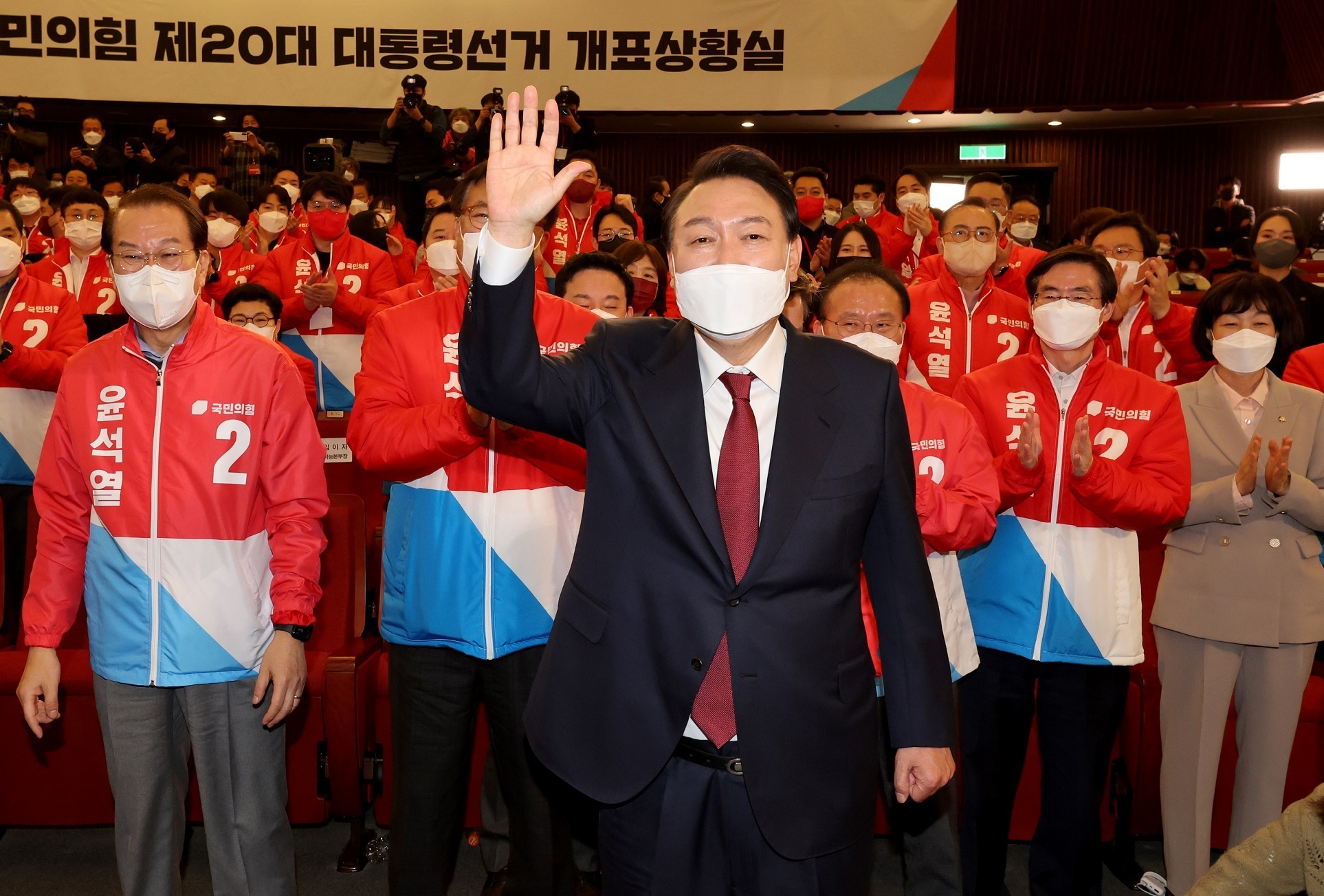 韩国候任总统尹锡悦宣布将总统府迁址超29万民众请愿阻止总统府迁出