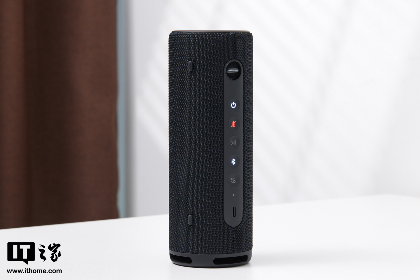 华为 Sound Joy 便携智能音箱