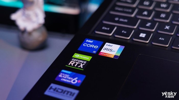 神舟战神T8游戏本评测:12代酷睿i5-12500H+RTX 3060,超值!