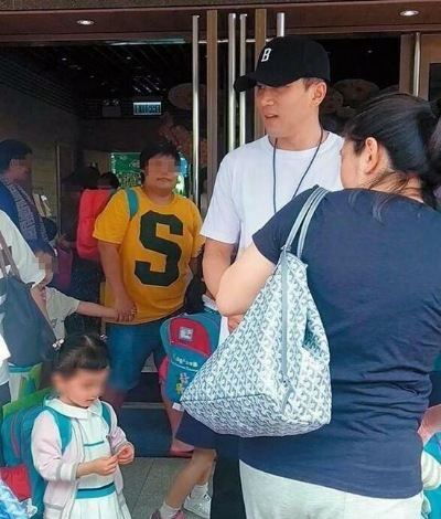 PicsArt_01-25-09.53.28