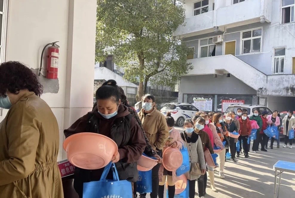 35至64岁农村妇女可报名，湖南“两癌”免费筛查行动中