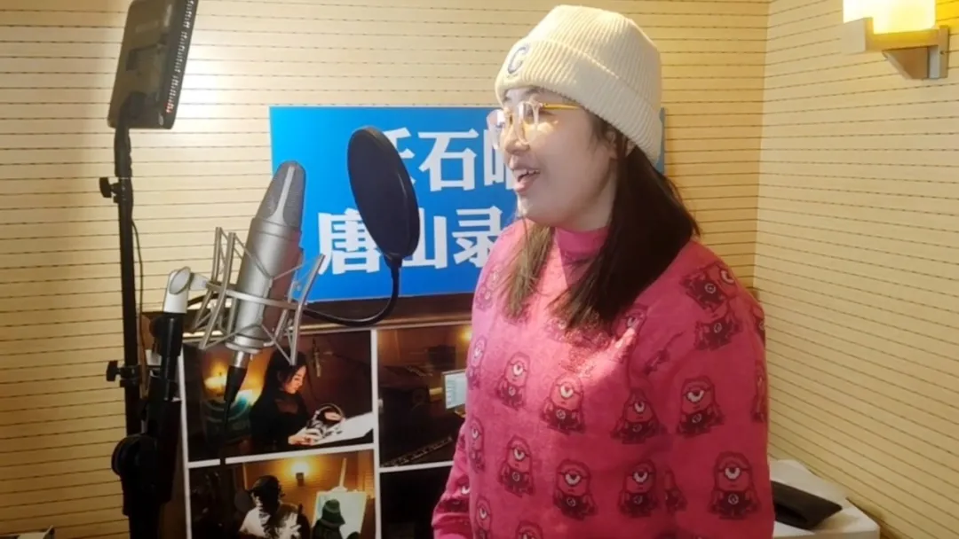 侯娜在沃石唱片唐山录音棚唱《越来越好》,备战歌唱比赛__凤凰网