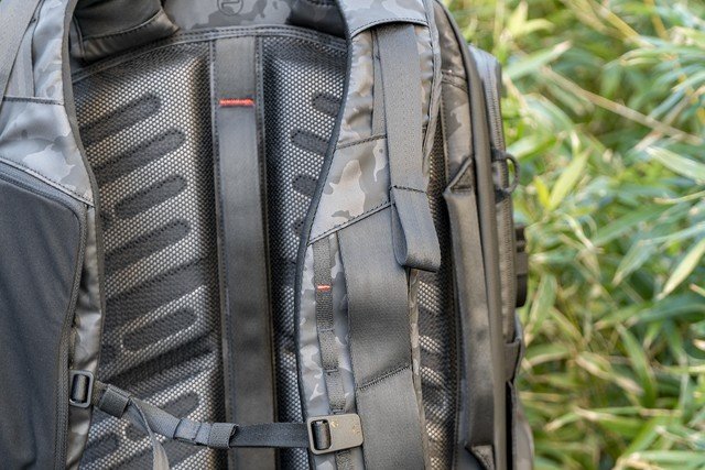 【有料评测】PGYTECH OneMo 2评测:单兵作战全能摄影包