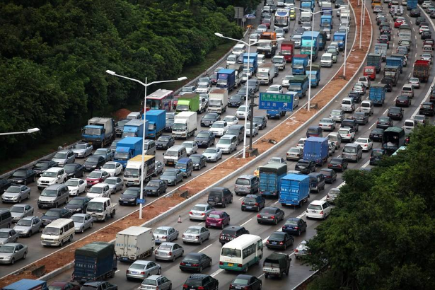 无惧高速堵车 教你如何在春运路上"躺赢"__凤凰网