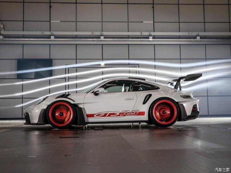 全新保时捷911gt3rs纽北圈速出炉