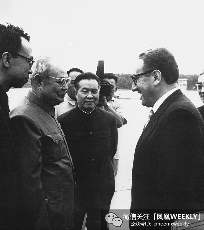 1971年7月9日，基辛格抵达北京，叶剑英、黄华等人到南苑机场迎接。