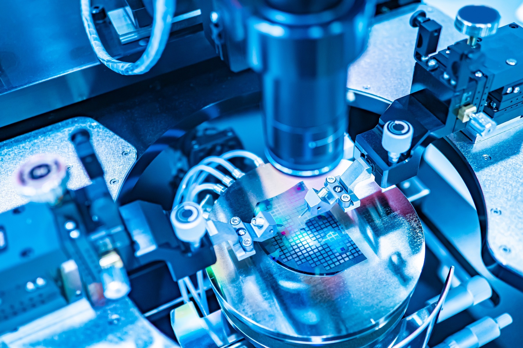 "吴越半导体"完成数亿元a轮融资,深耕氮化镓自支撑衬底技术__凤凰网