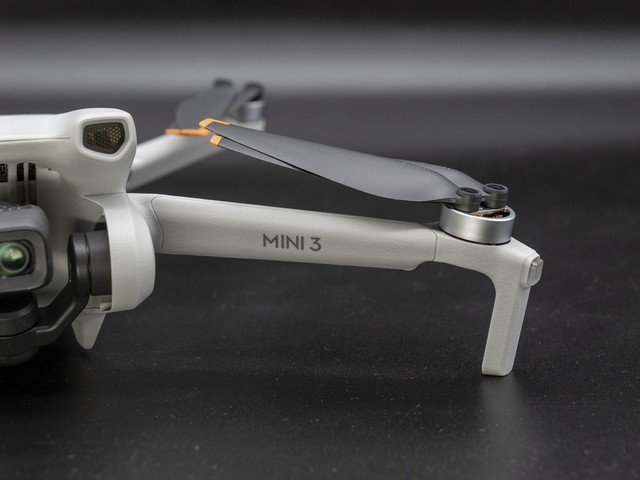 【有料评测】DJI Mini 3评测:2689元玩航拍,51分钟续航+无损竖拍