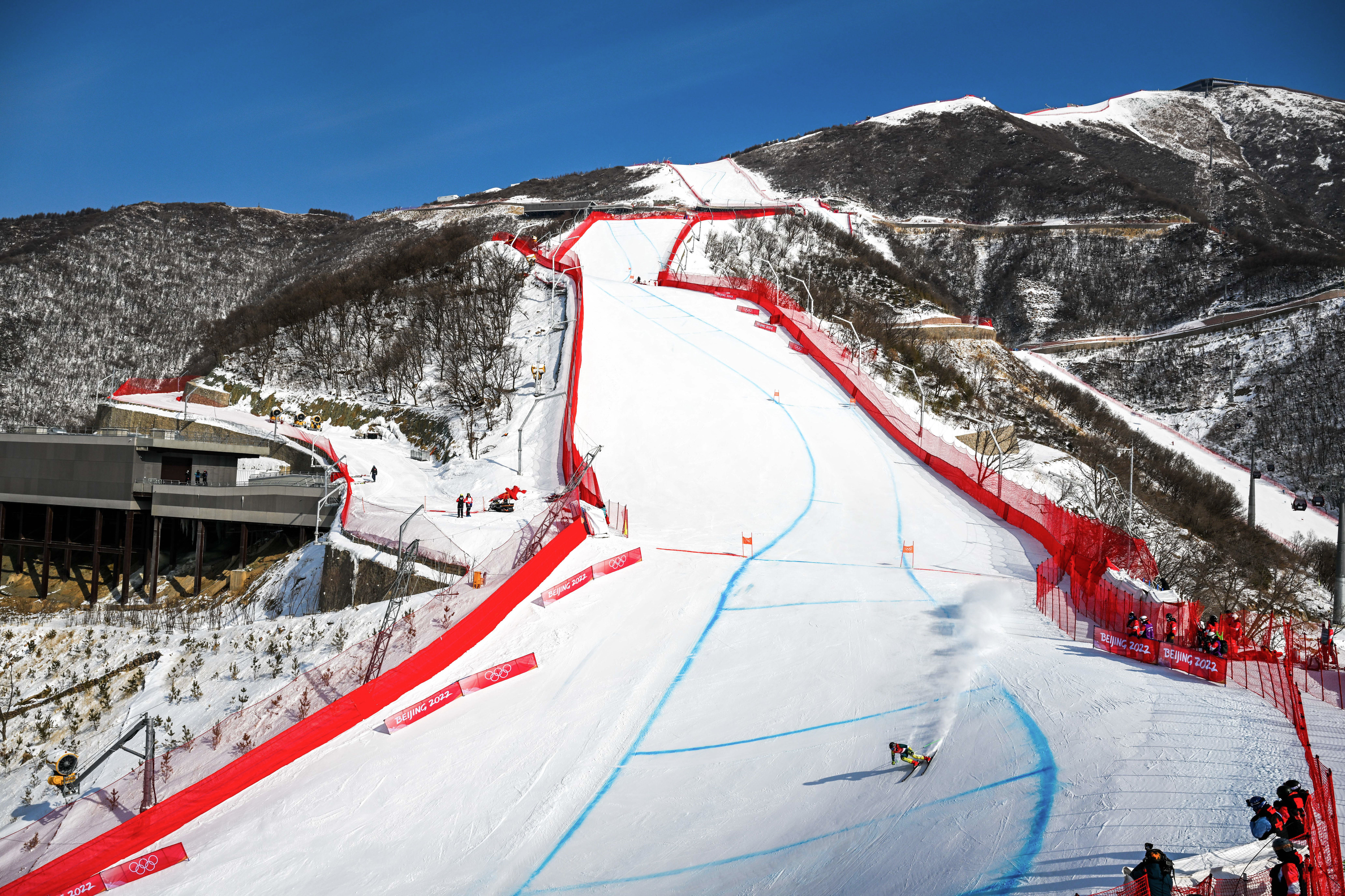冬奥会高山滑雪混合团体比赛因大风天气取消今日比赛