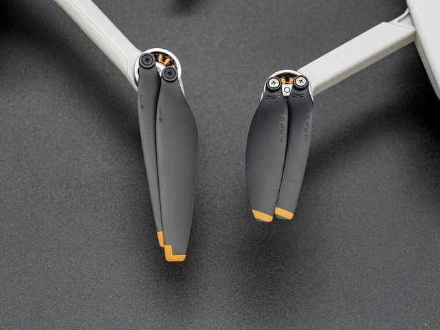 【有料评测】DJI Mini 3评测:2689元玩航拍,51分钟续航+无损竖拍