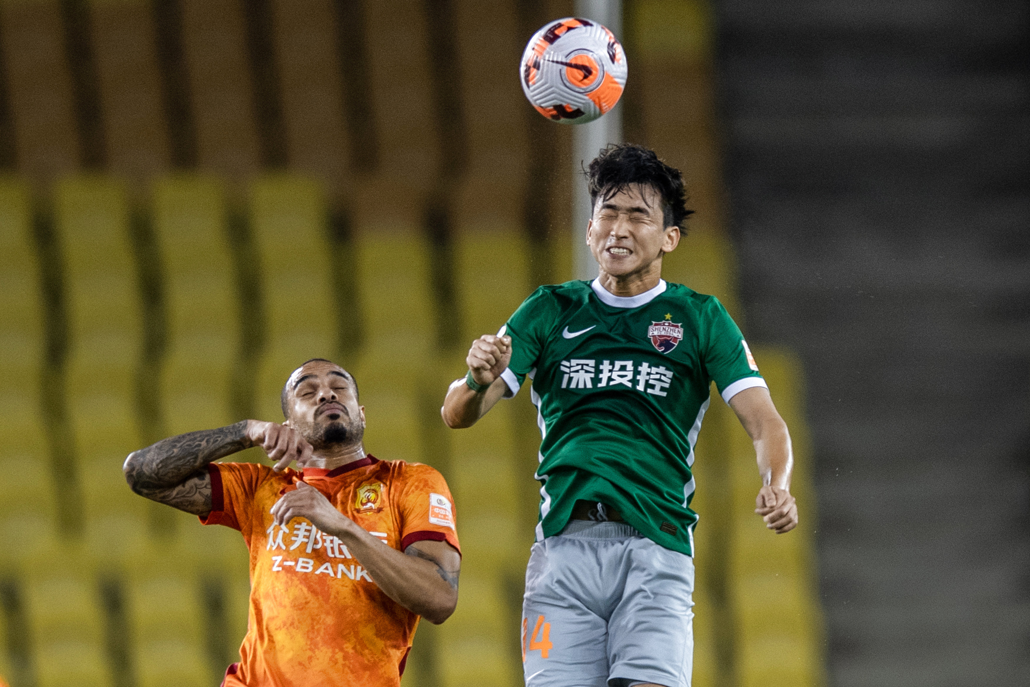 足球——中超：<em>武汉</em><em>长江</em>不敌深圳