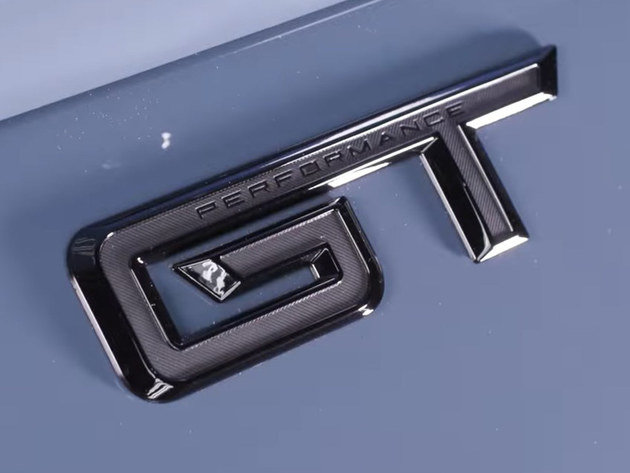 福特全新Mustang本月14日亮相 全新GT标识