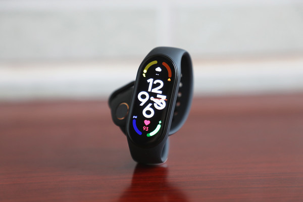 小米手环7:全面"大"进化 让你的生活从此离不开它__凤凰网