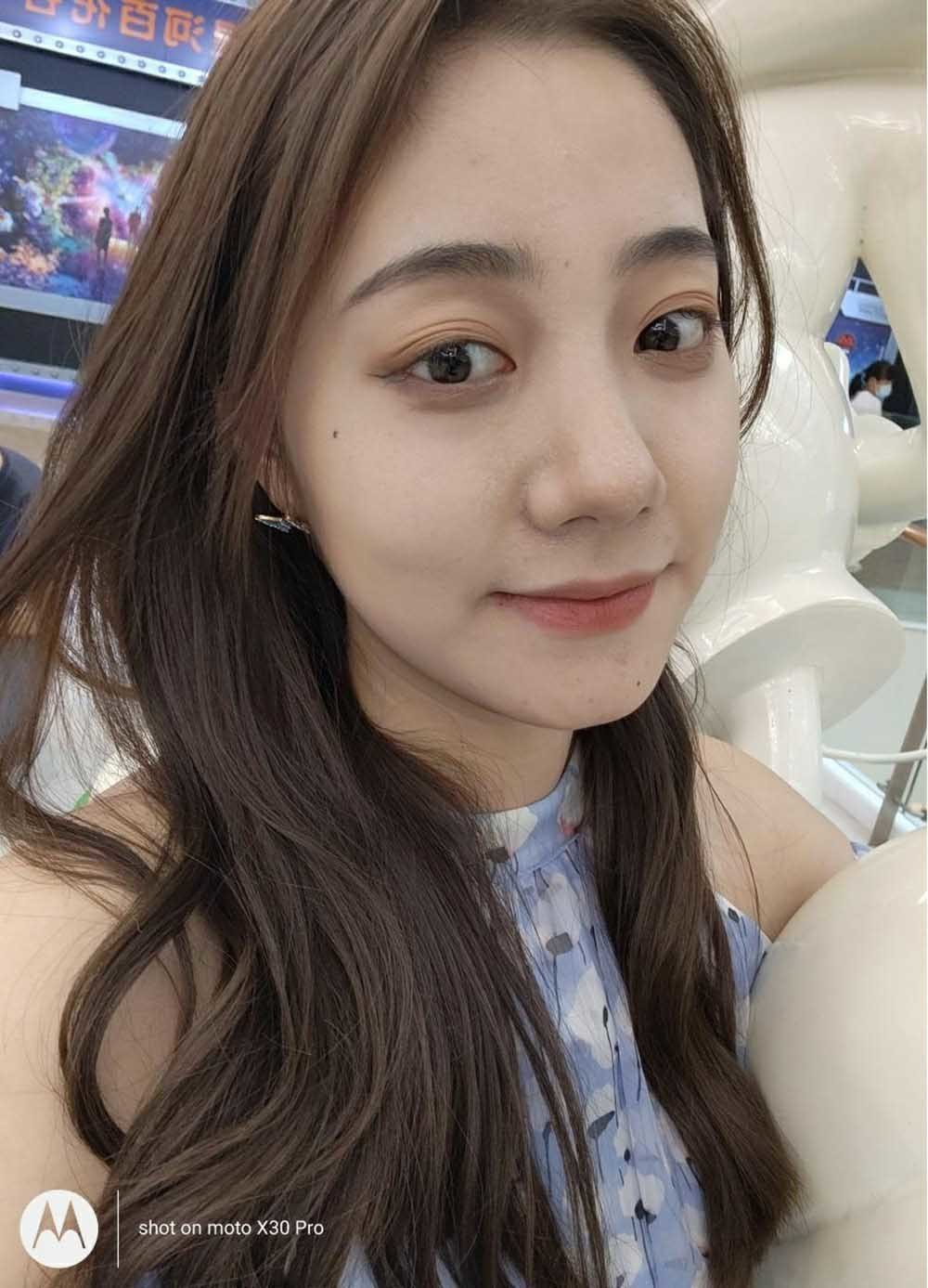 moto X30 Pro首发评测:影像还得看moto