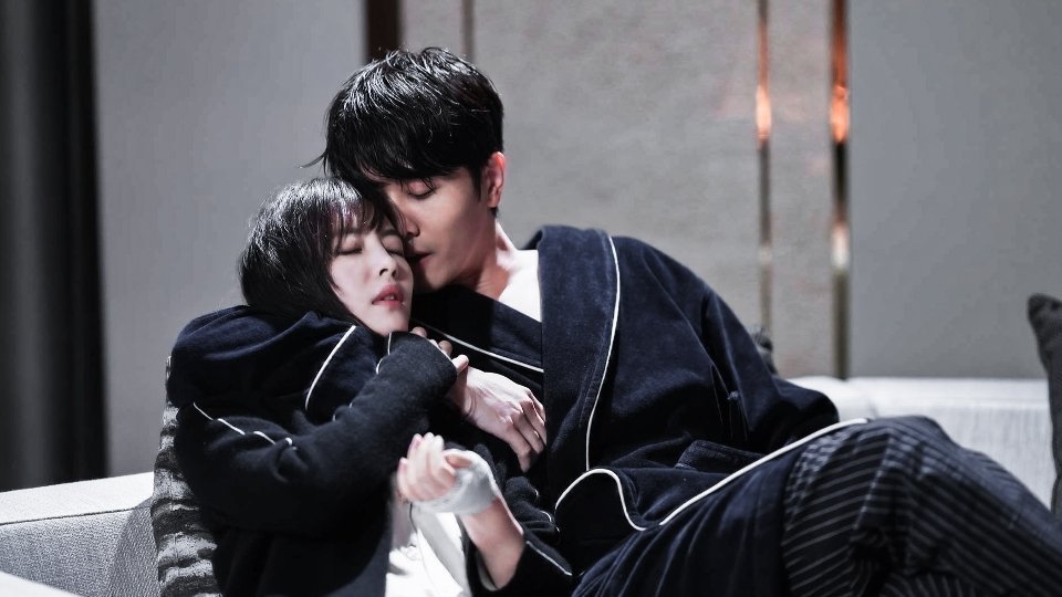 0,不愧是内娱呼声最高的邪门cp__凤凰网