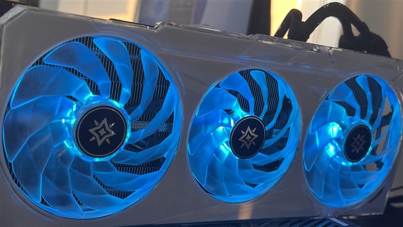 30系最强毕业作!影驰RTX 3090 Ti星曜OC显卡评测:颜值无二的顶级非公