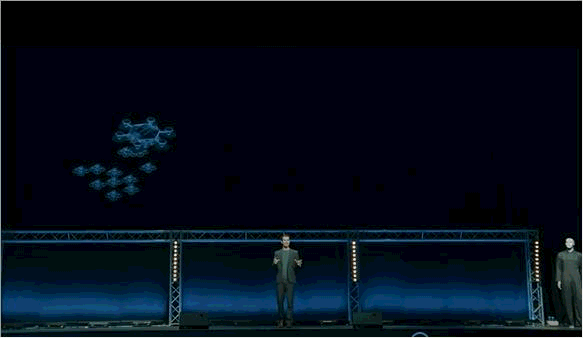 ����ս�������¶��� Ԥʾ������һ�����µ�δ��