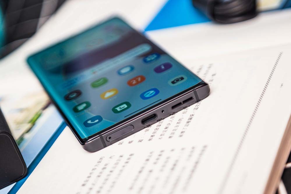 moto X30 Pro首发评测:影像还得看moto