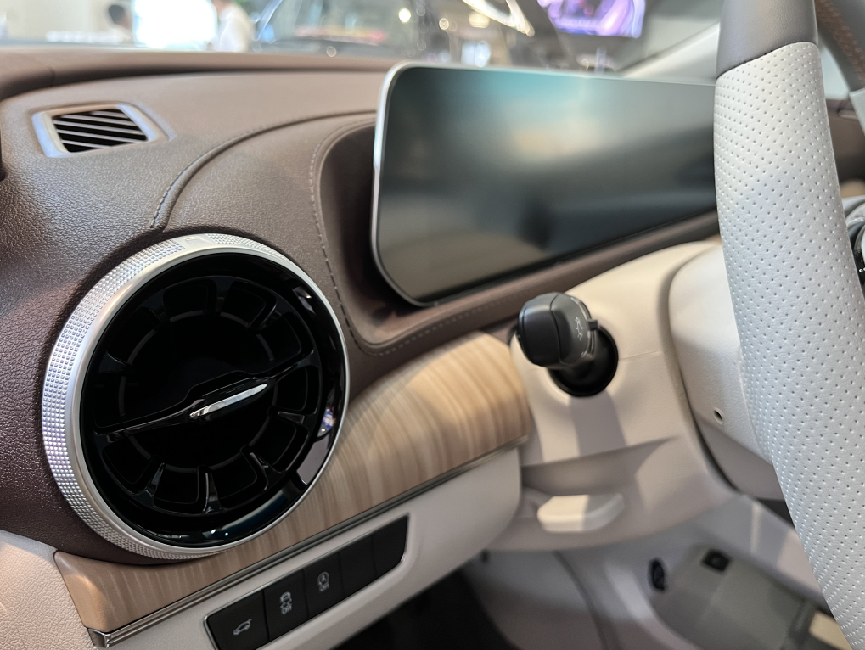 15万级mpv也能做到豪华到店实拍东风风行游艇