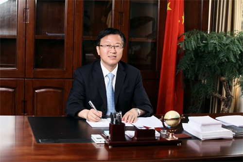 仪征市委书记孙建年一,突出先行先导,以实干家的精神高扬跨江融合之帆