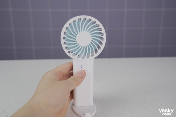 均价不超过50元的办公室热销小风扇横评,谁才是你心目中的解暑降温能手?