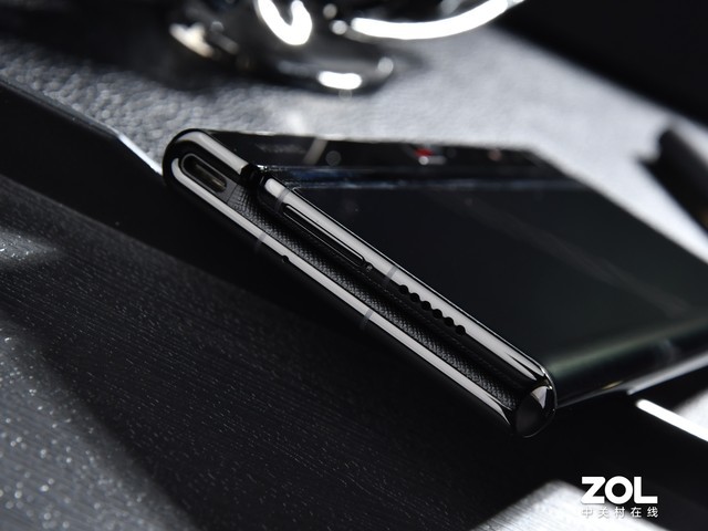 【有料评测】华为Mate Xs2评测:华为凭什么逆潮流而动(待审不发)