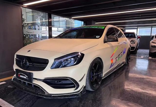 奔驰a200的正确打开方式改装的费用能买一台a45