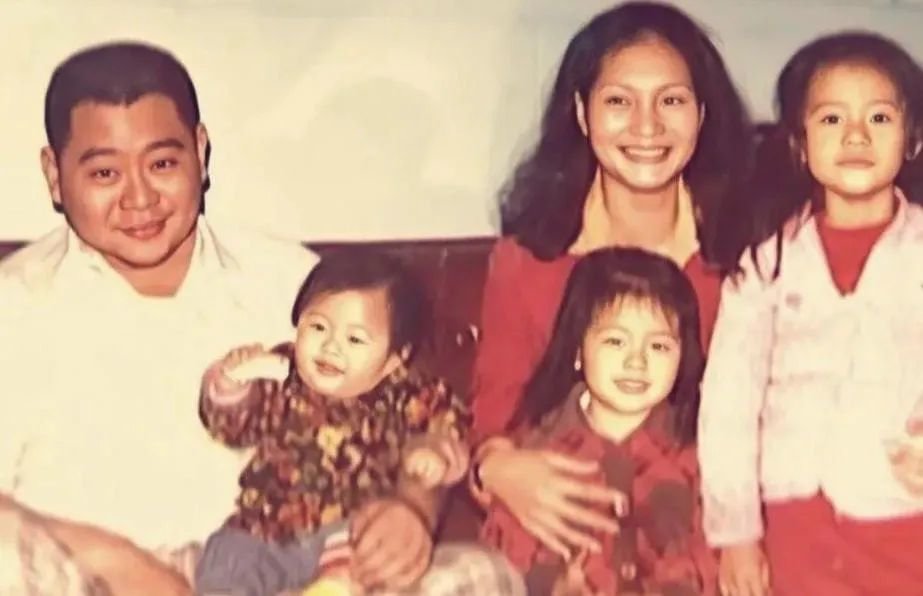 张兰和S妈:两个不同的女性样本