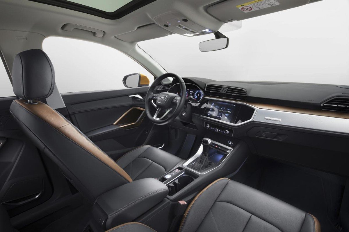 时尚新宠,奥迪q3 sportback定义轿跑新美学_凤凰网汽车_凤凰网