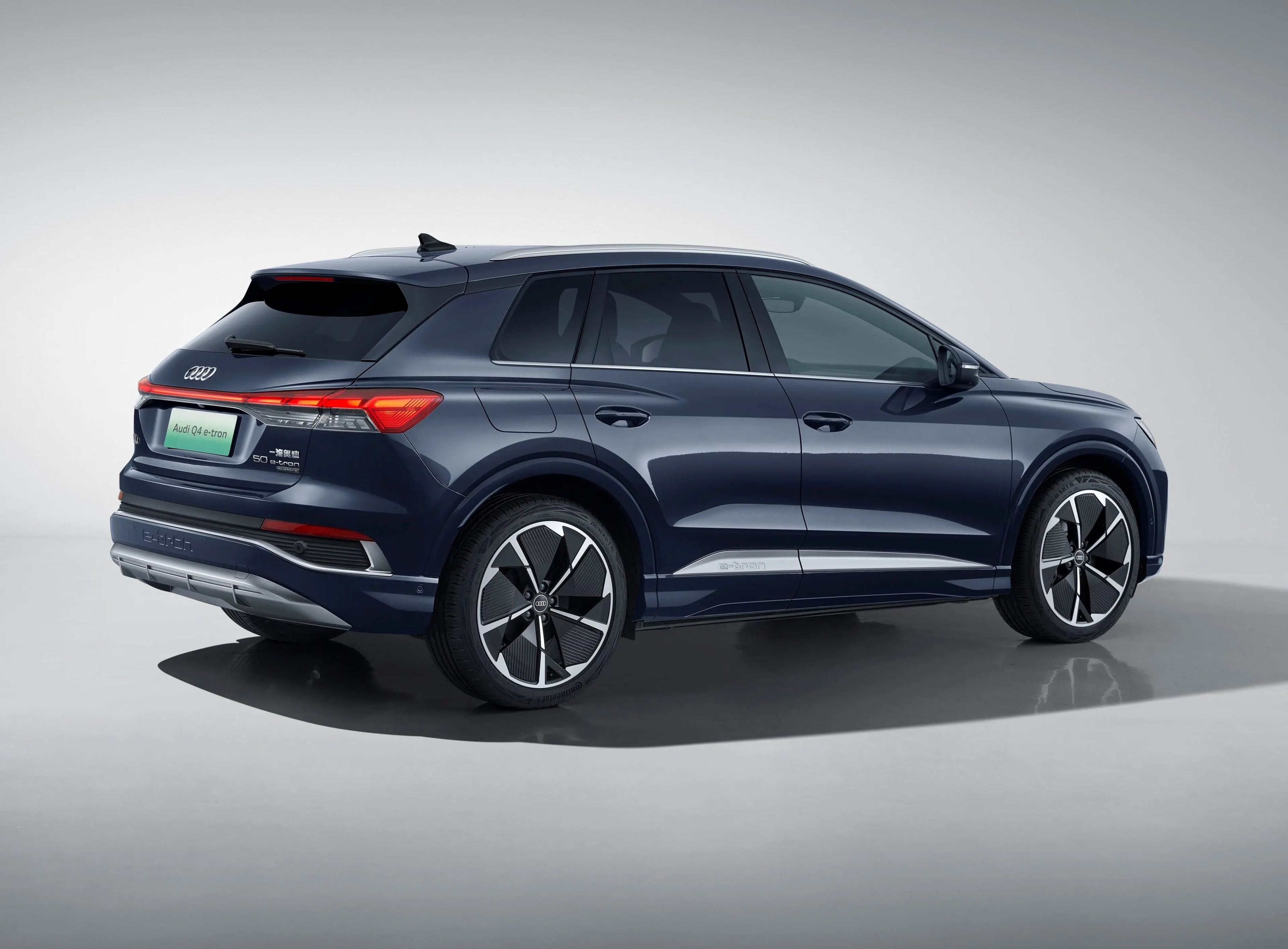 基于meb平台打造 续航550km 四驱系统 奥迪q4 e-tron将预售