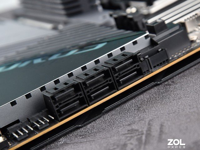 【有料评测】技嘉X670E AORUS MASTER超级雕主板评测 接口真的多