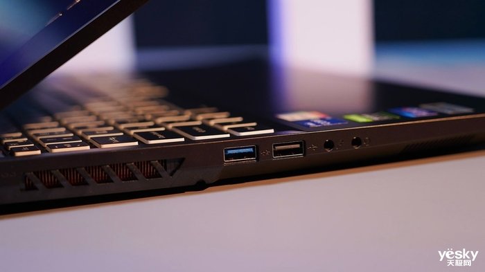 神舟战神T8游戏本评测:12代酷睿i5-12500H+RTX 3060,超值!