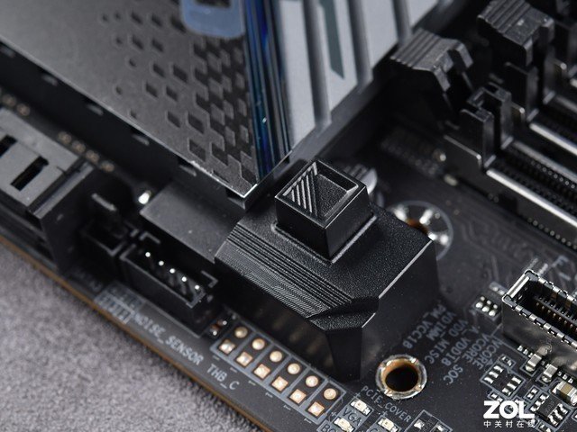 【有料评测】技嘉X670E AORUS MASTER超级雕主板评测 接口真的多