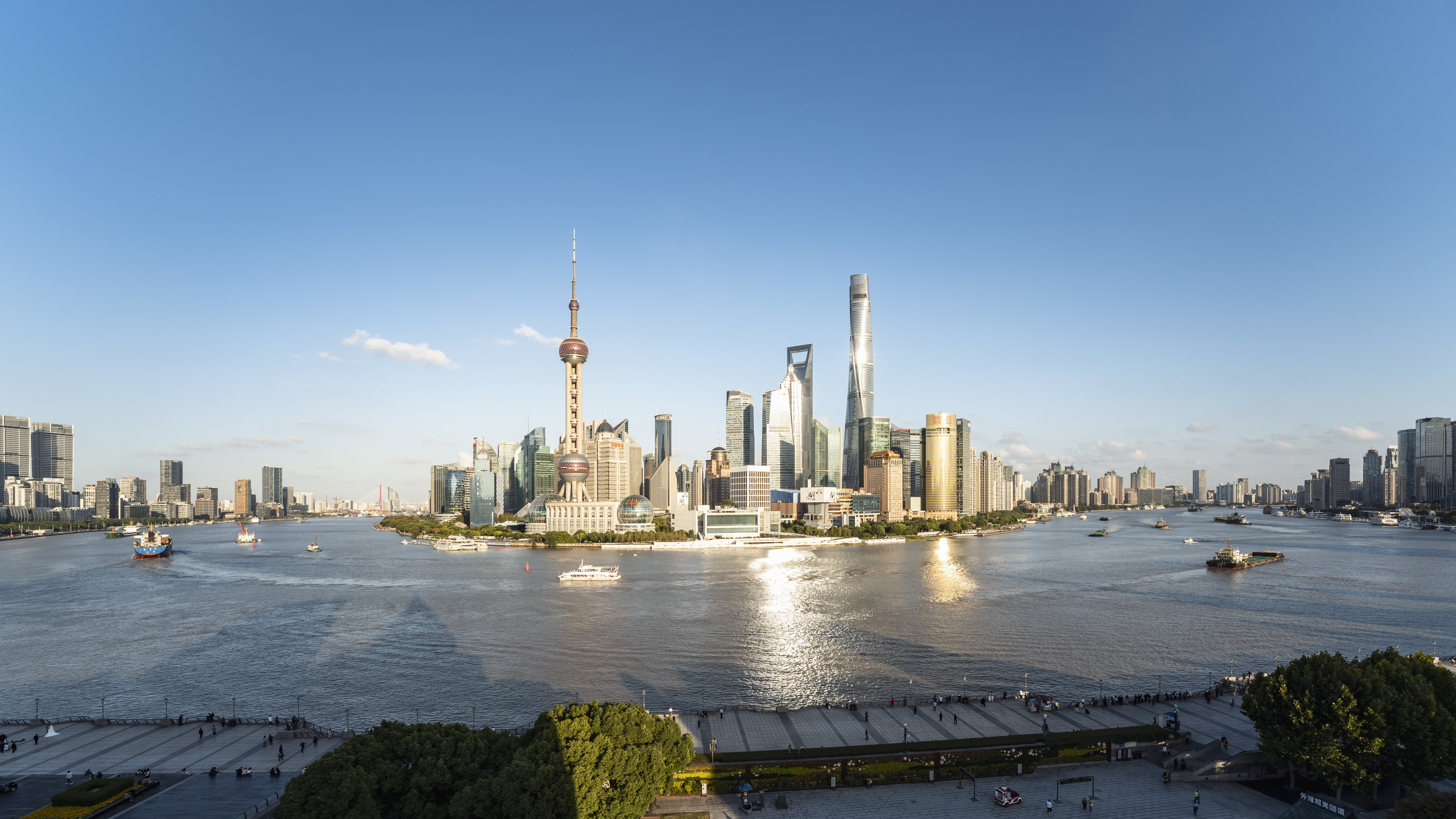 上海-和平饭店-华懋阁露台 2.JPG