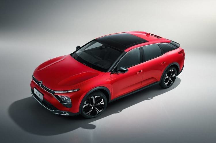 提前"过新年",雪铁龙凡尔赛c5 x新增中国红车漆颜色 _凤凰网汽车_凤凰