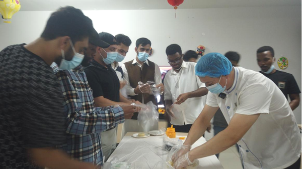 中秋明月寄欢声!滨州医学院来华留学生体验中秋720